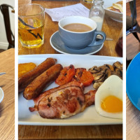 Boskins Cafe - Bar - Bistro