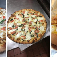 Leonis Brick Oven Pizzeria