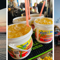 Macky's Bayside Bar & Grill